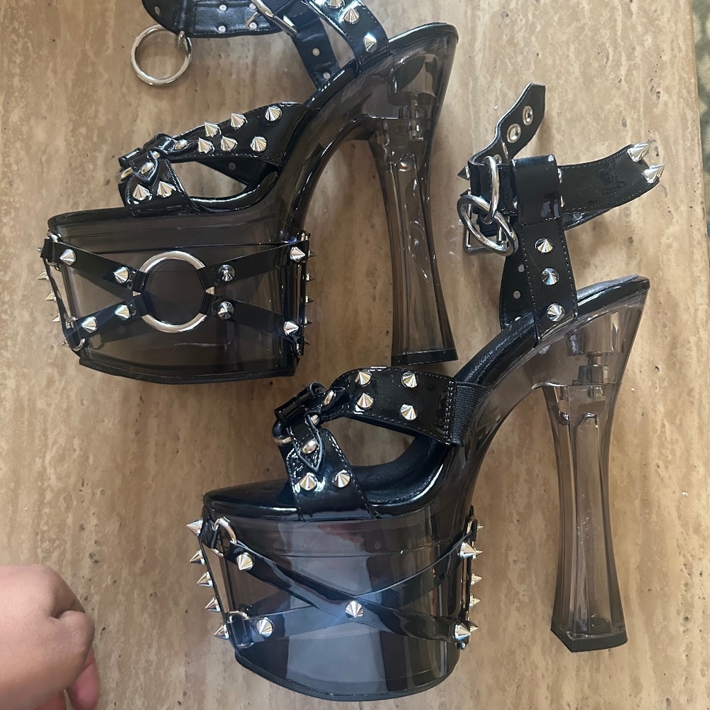 dolls kill platform heels